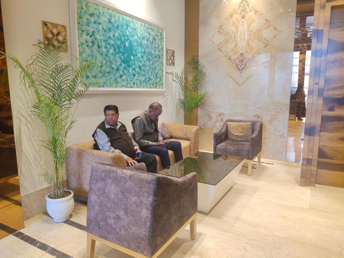 Delhieez - A Boutique 3*